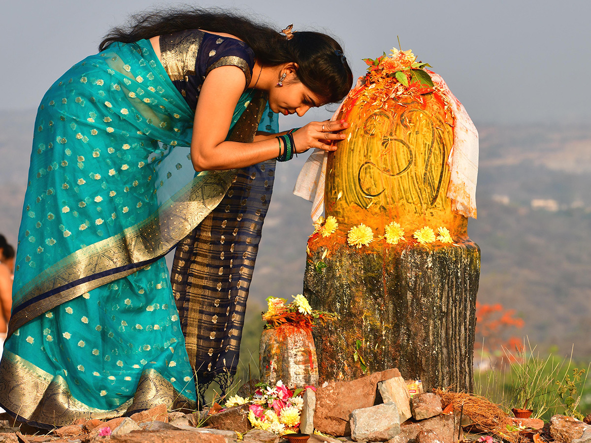 Shivaratri 2025 Celebrations in Keesaragutta Temple Photos13