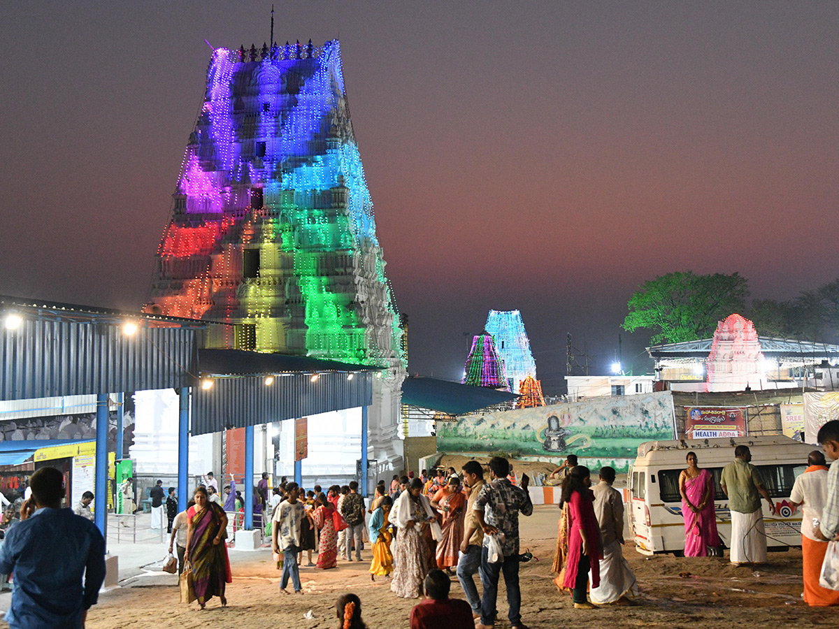 Shivaratri 2025 Celebrations in Keesaragutta Temple Photos22