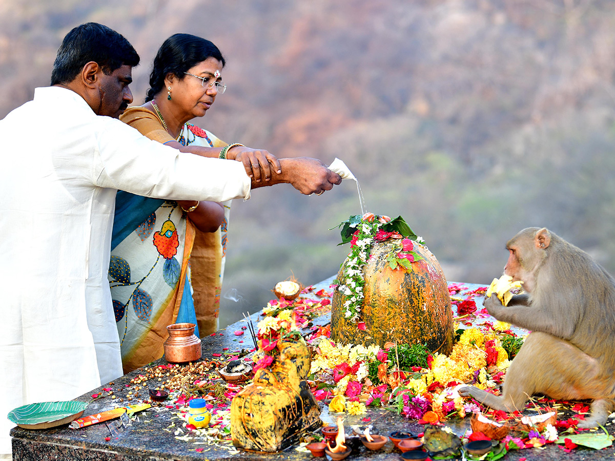 Shivaratri 2025 Celebrations in Keesaragutta Temple Photos6