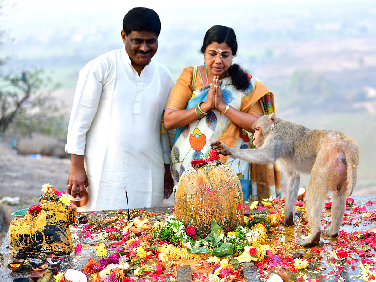 Shivaratri 2025 Celebrations in Keesaragutta Temple Photos7