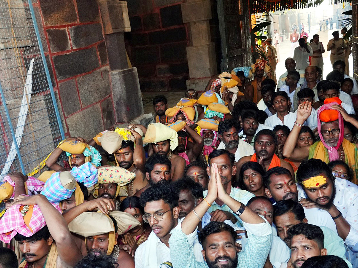 maha shivaratri celebrations at telugu states photos16