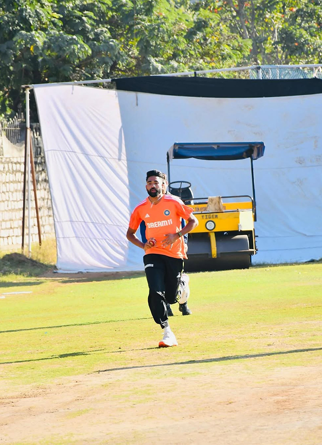 Msk Prasad conduct Talent Hunt Program for Young Pace bowlers in Hyderabad Photos12