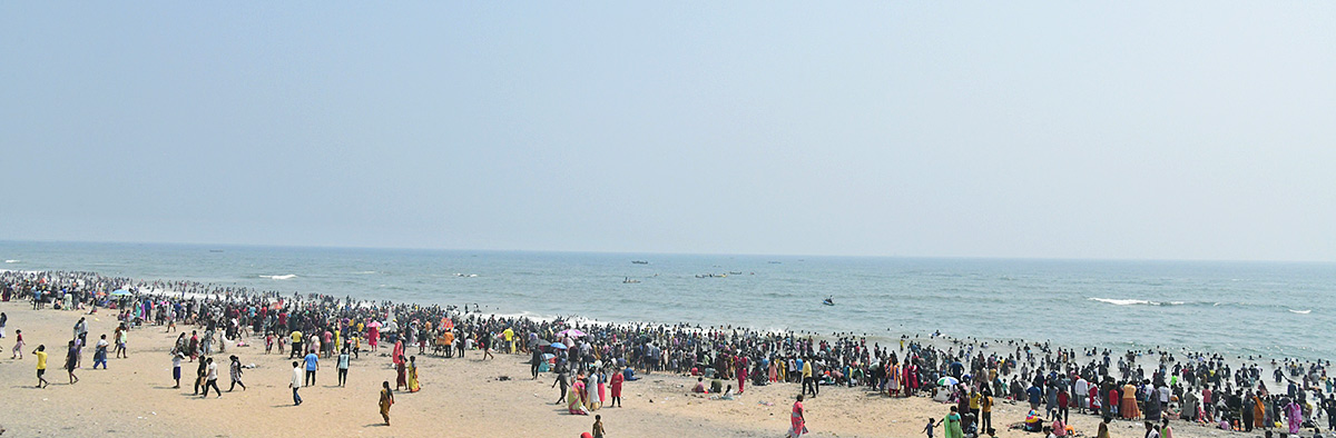 Visakhapatnam: The beach was thrilled with the recitation of Lord Shiva18