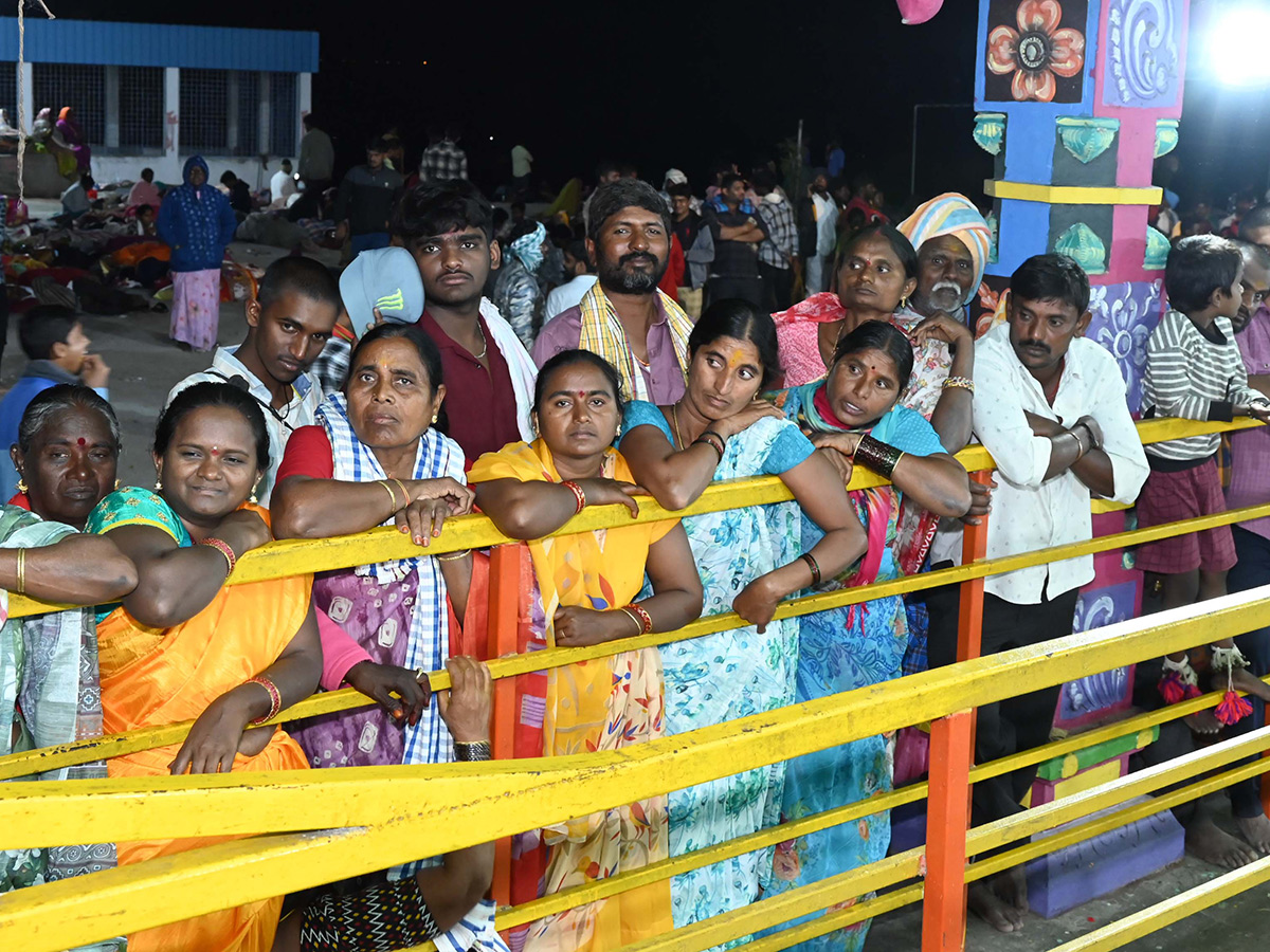 Durajpally Peddagattu Jathara at Suryapet Photos13