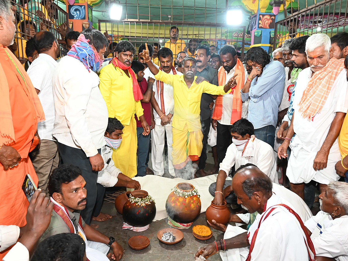 Durajpally Peddagattu Jathara at Suryapet Photos17