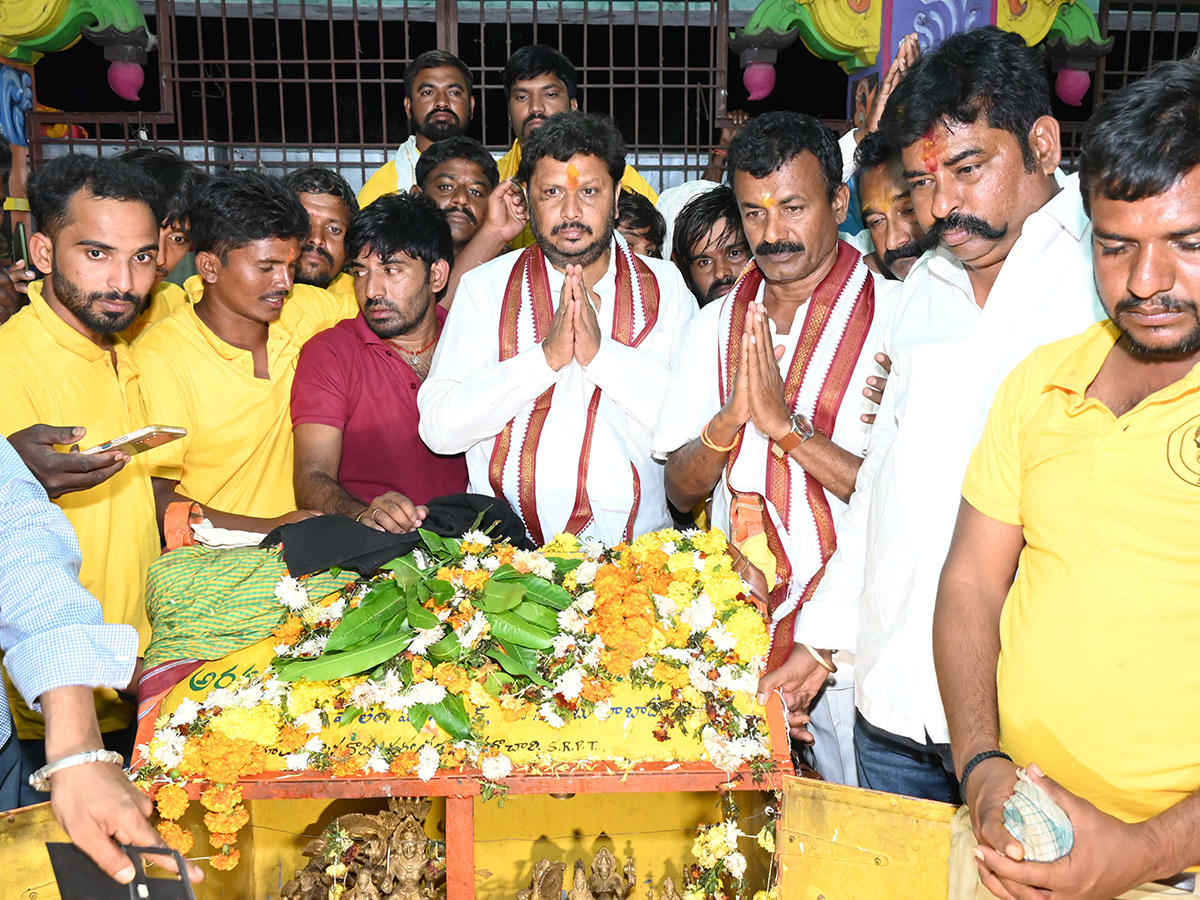 Durajpally Peddagattu Jathara at Suryapet Photos21