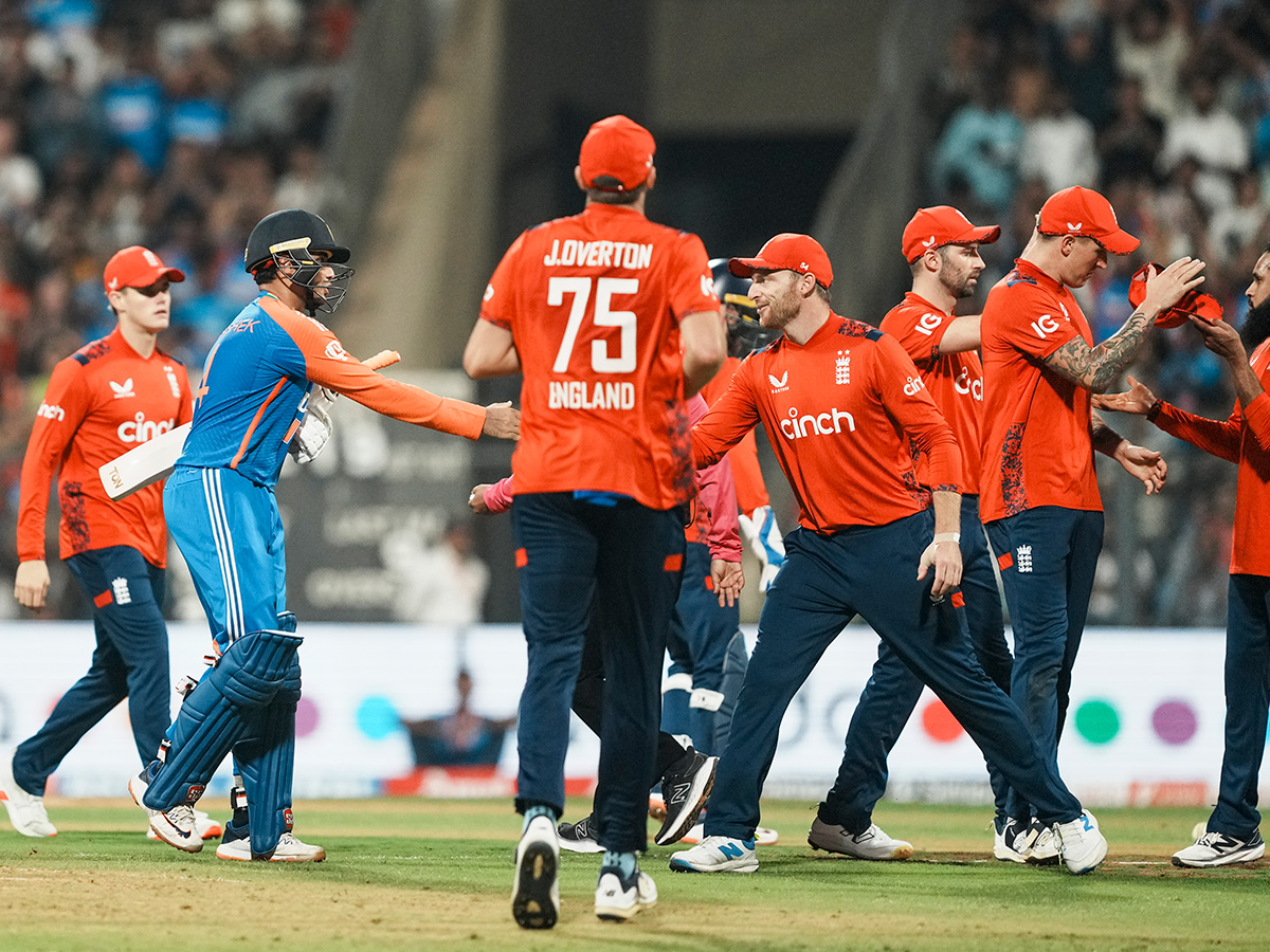 winning the fifth Twenty20 cricket match and series against England at Wankhede Stadium18