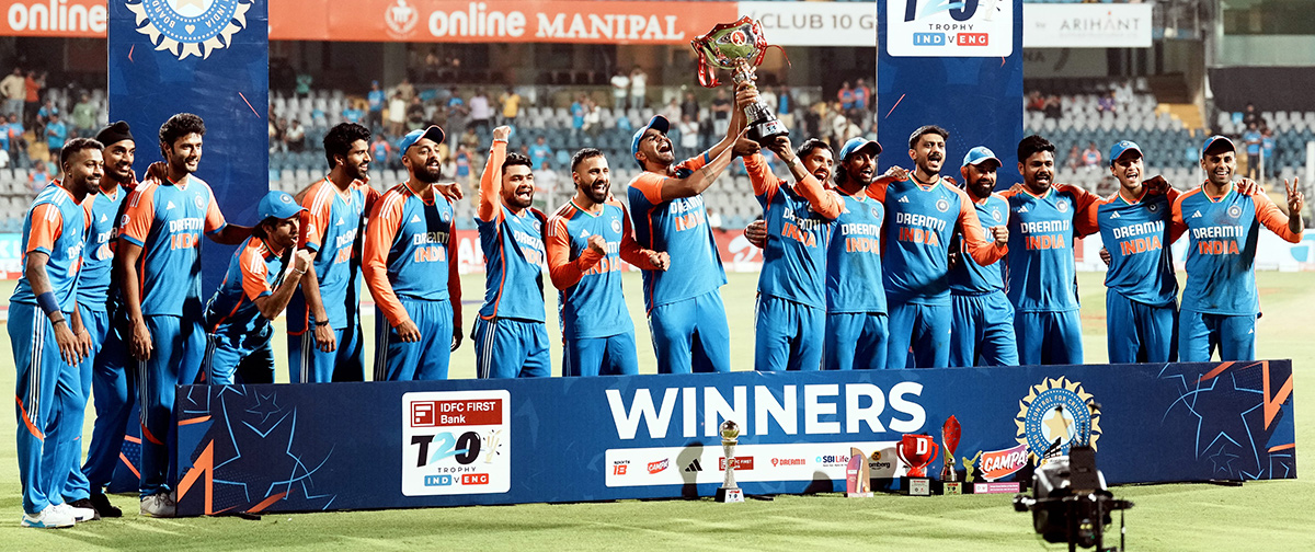 winning the fifth Twenty20 cricket match and series against England at Wankhede Stadium3