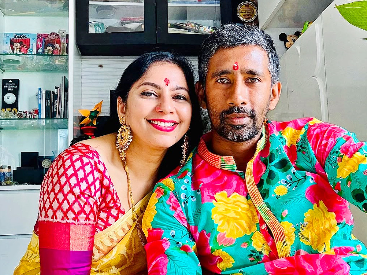 Cricketer Wriddhiman Saha Celebrating Saraswati puja at home with family Photos5