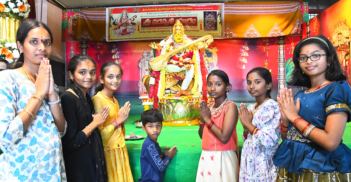 Vasant Panchami celebrations on Indrakeeladri15