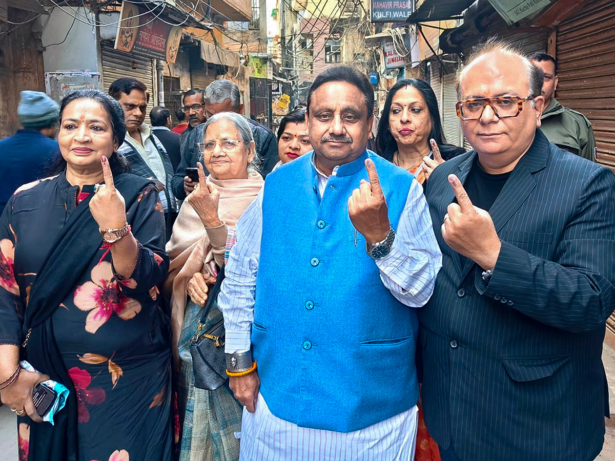 Polling booth during the Delhi Assembly elections in New Delh Photos17