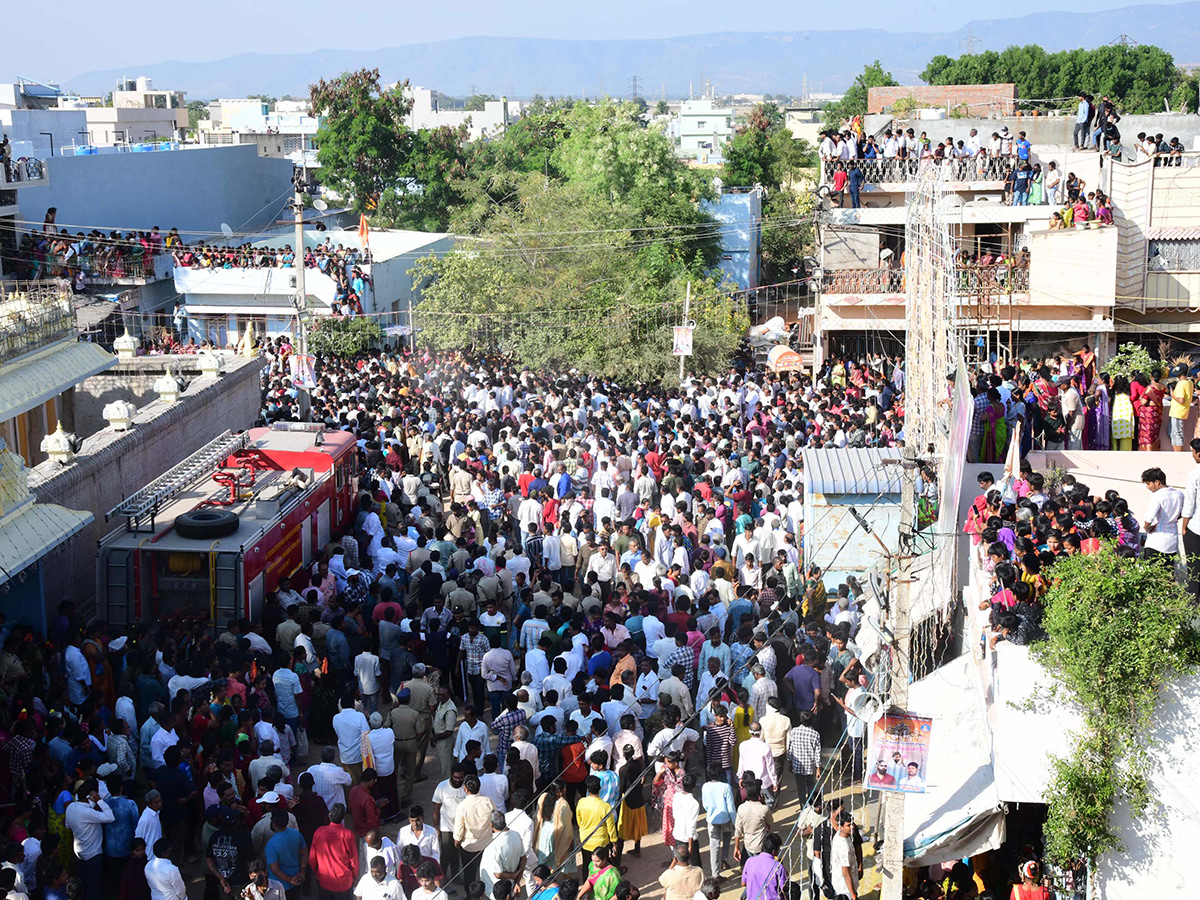 Rathotsavam celebrated at Devuni Kadapa Photos10