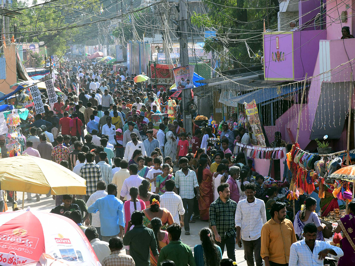 Rathotsavam celebrated at Devuni Kadapa Photos14