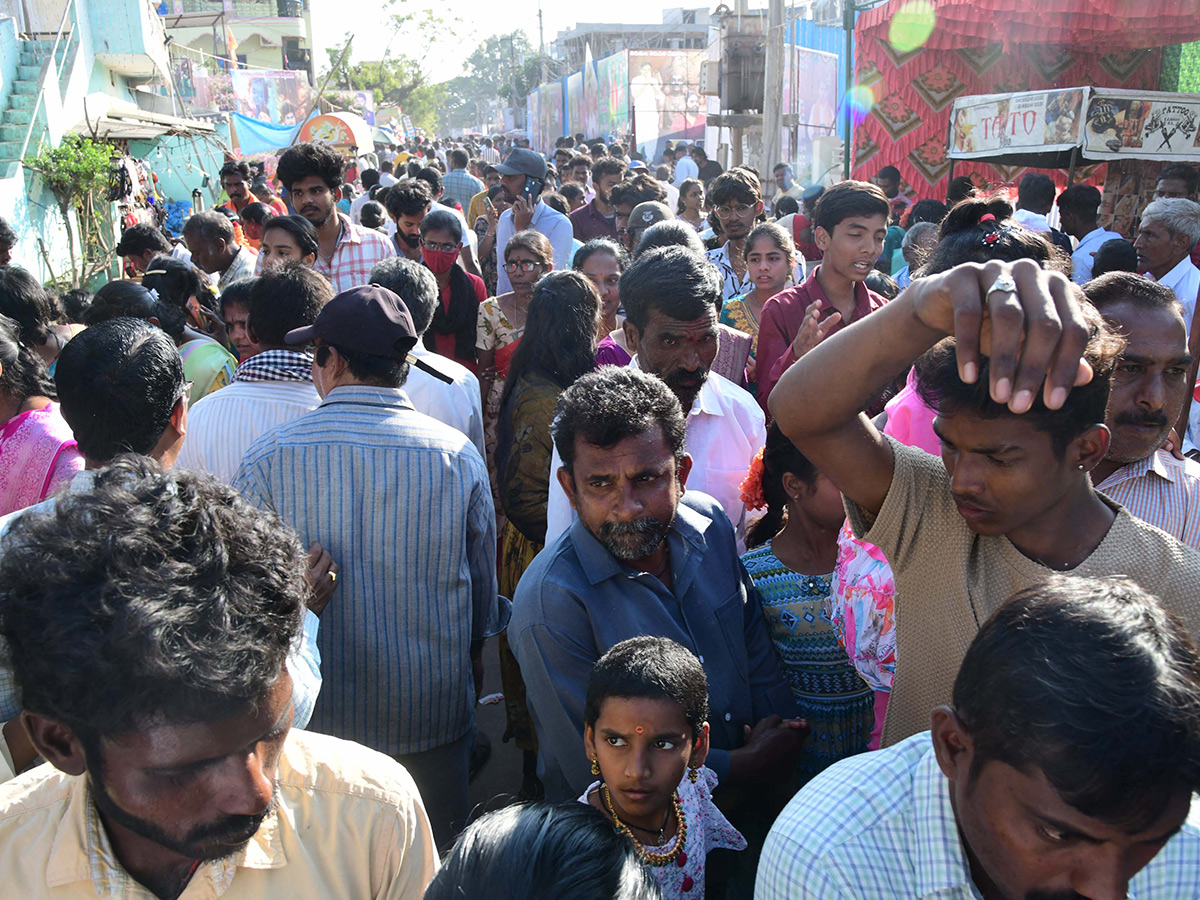 Rathotsavam celebrated at Devuni Kadapa Photos17