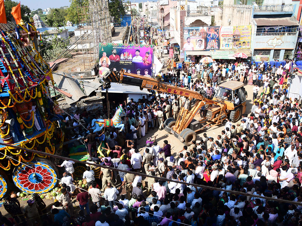 Rathotsavam celebrated at Devuni Kadapa Photos22