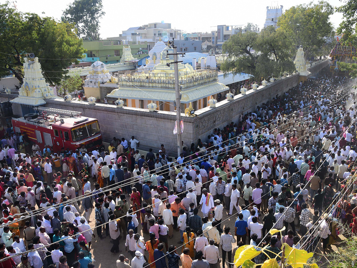 Rathotsavam celebrated at Devuni Kadapa Photos9