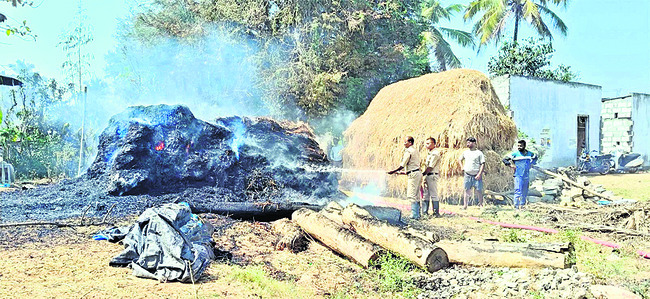 రైతన్న కష్టం బూడిద2