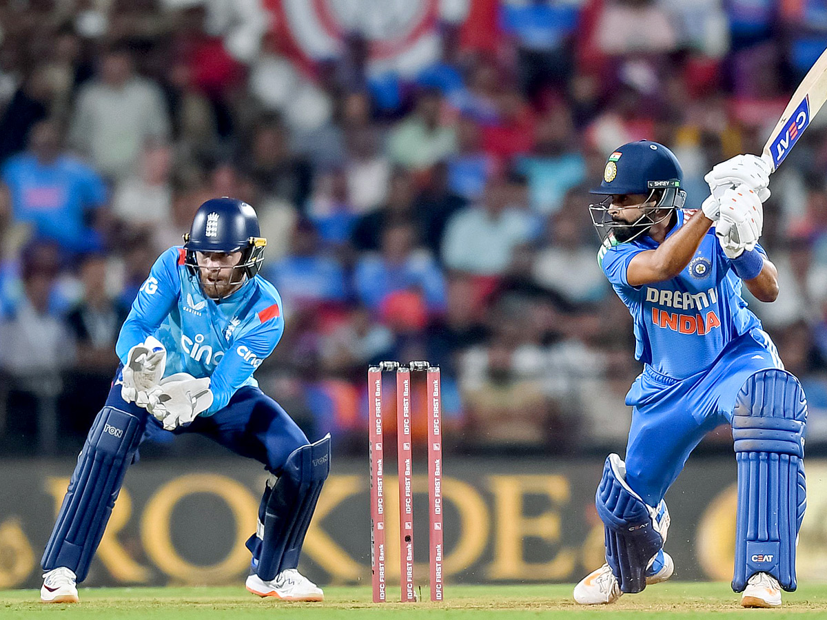 1st ODI: India beat England by 4 wickets Photos7