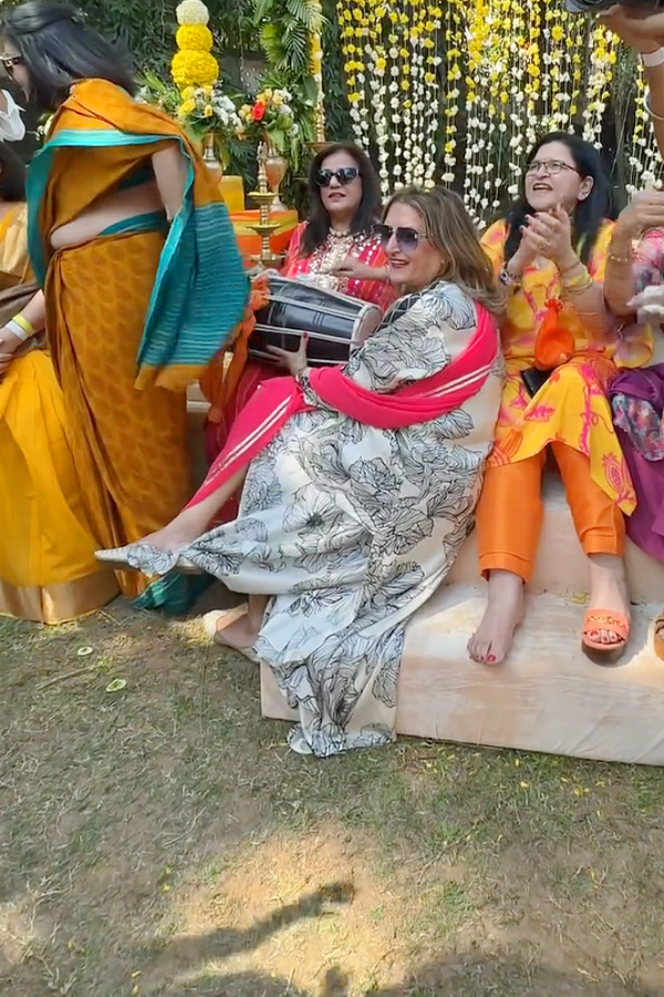 Actress Priyanka Chopra Enjoys brothers Haldi Ceremony Photos18