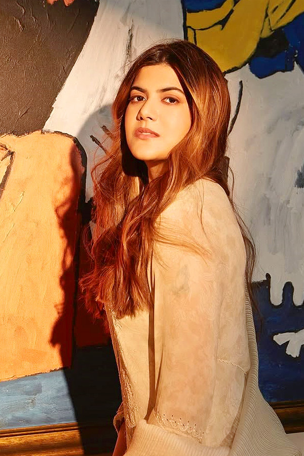 Ananya Birla Enters To Beauty Care Business Photos9