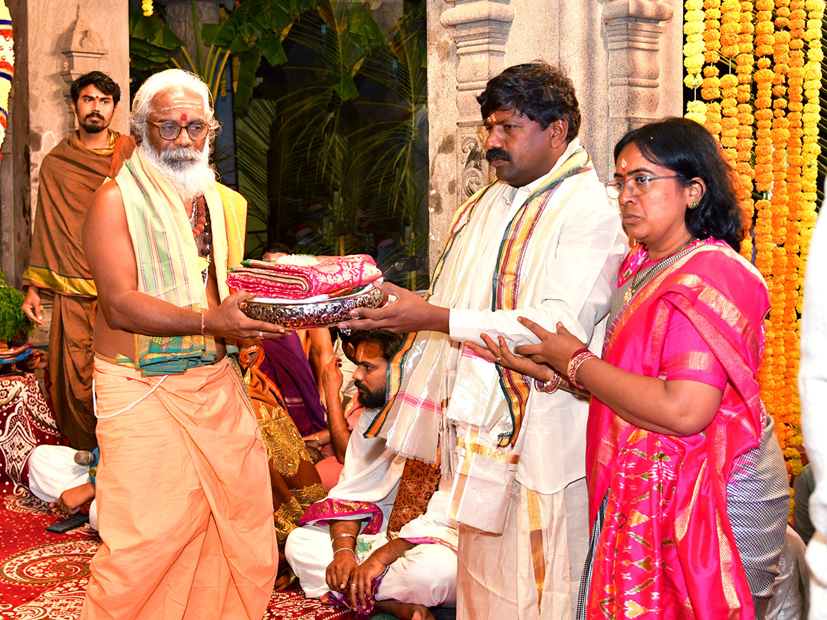 Jadala Ramalingeshwara Swamy Kalayanam Photos26