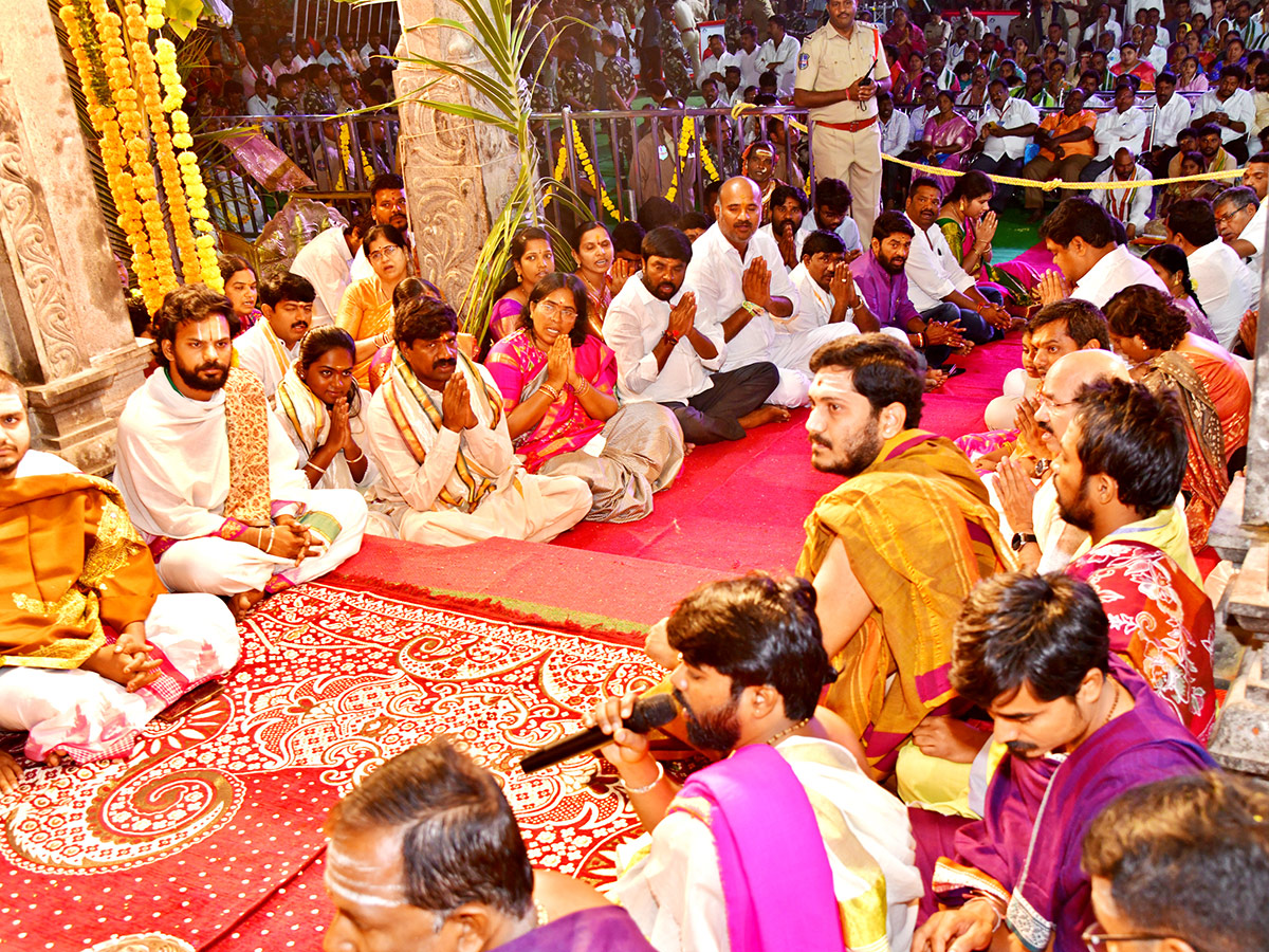 Jadala Ramalingeshwara Swamy Kalayanam Photos27