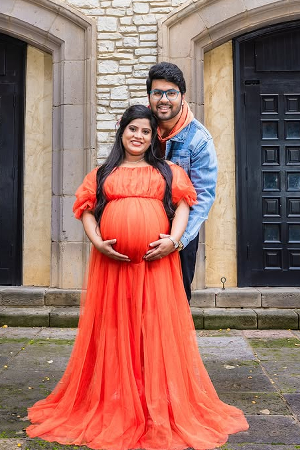 Raja Ravi Varma theme maternity photoshoot going viral6