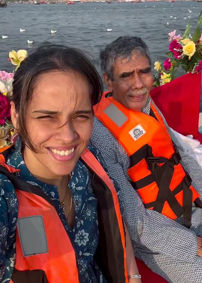 Saina Nehwal visited the ongoing Maha Kumbh2