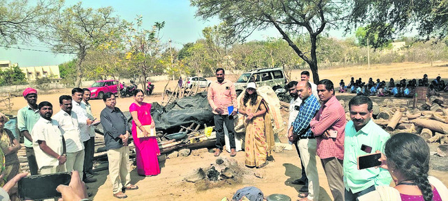 ఎకరాకు  రూ.17 లక్షల పరిహారం 
1