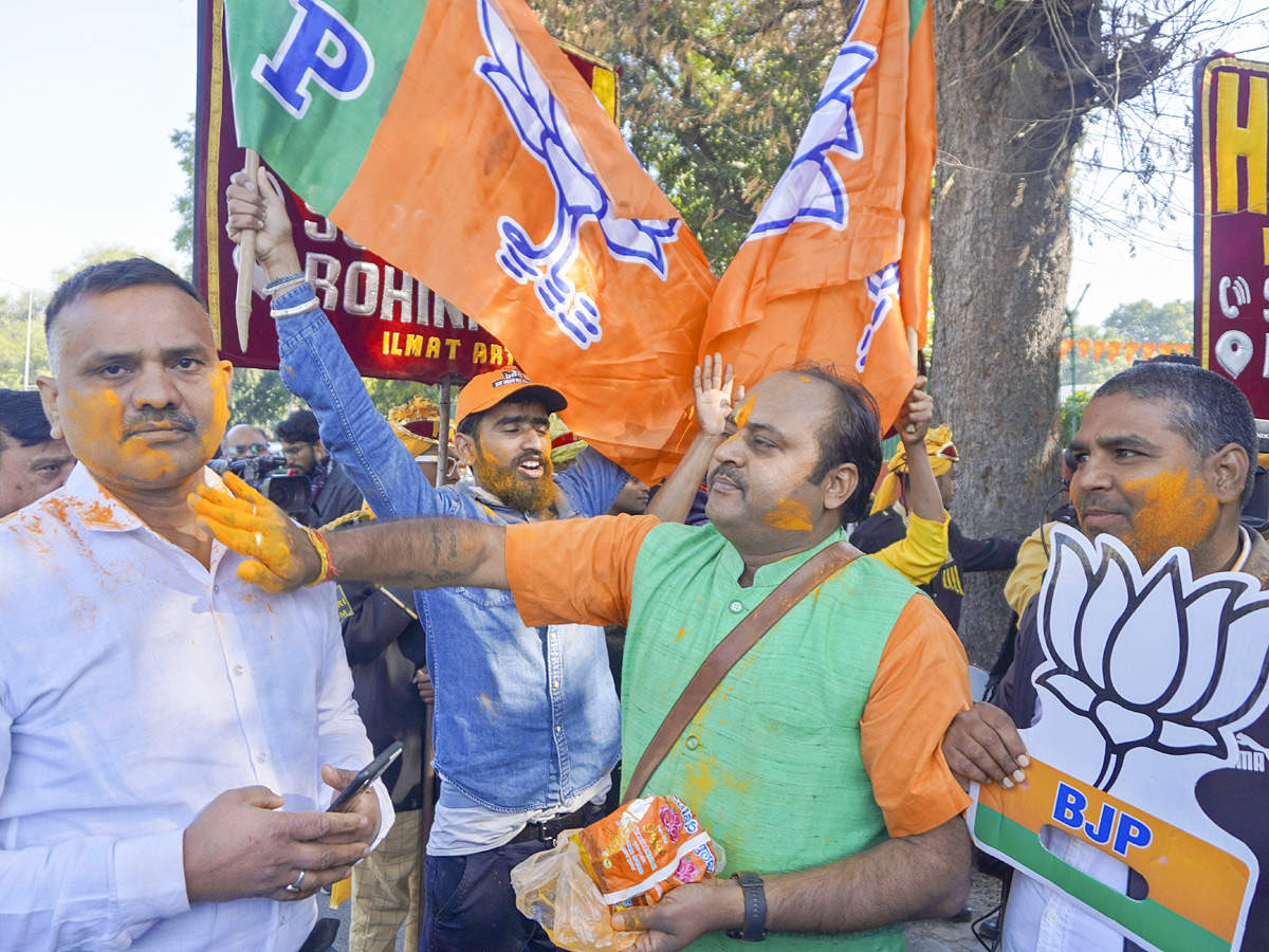 Delhi Assembly Election Results 2025: Celebrations of landslide victory of BJP in Delhi Assembly Elections Photos31