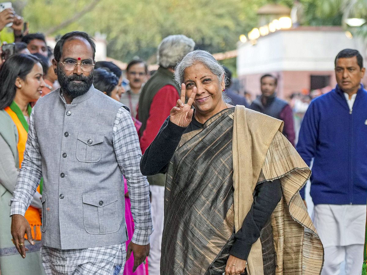 Delhi Assembly Election Results 2025: Celebrations of landslide victory of BJP in Delhi Assembly Elections Photos11