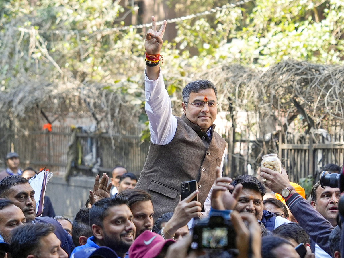 Delhi Assembly Election Results 2025: Celebrations of landslide victory of BJP in Delhi Assembly Elections Photos13