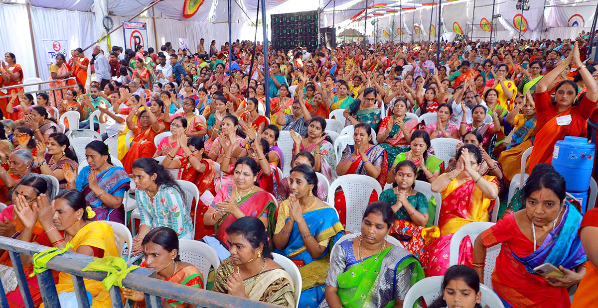 venkateswara swamy kalyanam at karimnagar photos13