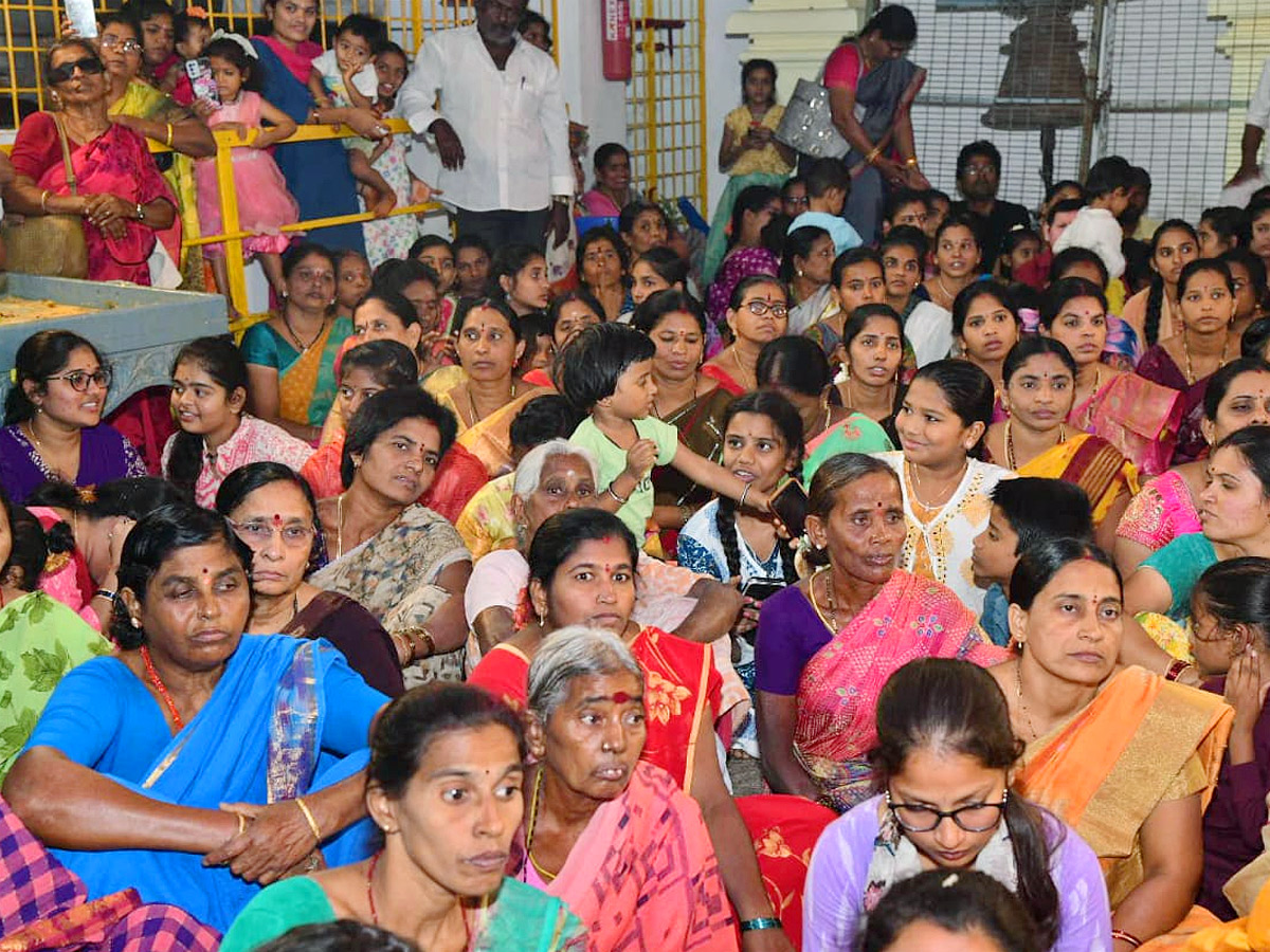 Pushpa Yagam Performed To Sri Lakshmi Venkateswara Swamy Temple In Kadapa Photos19