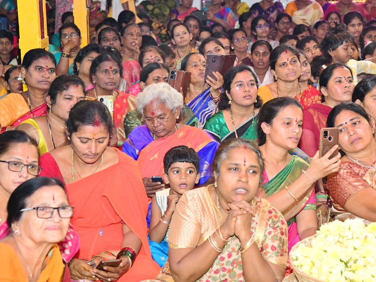 Pushpa Yagam Performed To Sri Lakshmi Venkateswara Swamy Temple In Kadapa Photos5