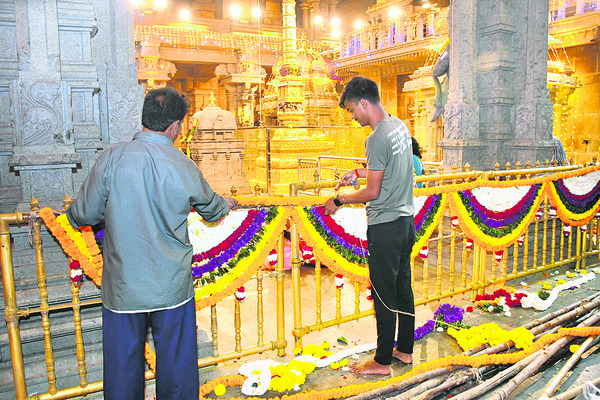 యాదగిరీశుడికి బ్రహ్మోత్సవ శోభ 2