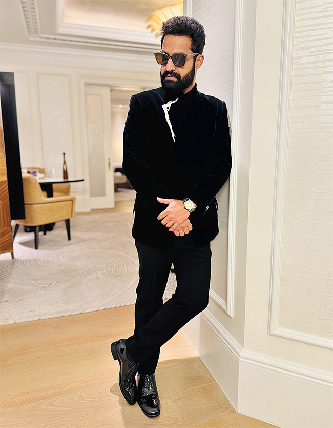 Jr NTR Stunning Looks Photos Goes Viral3