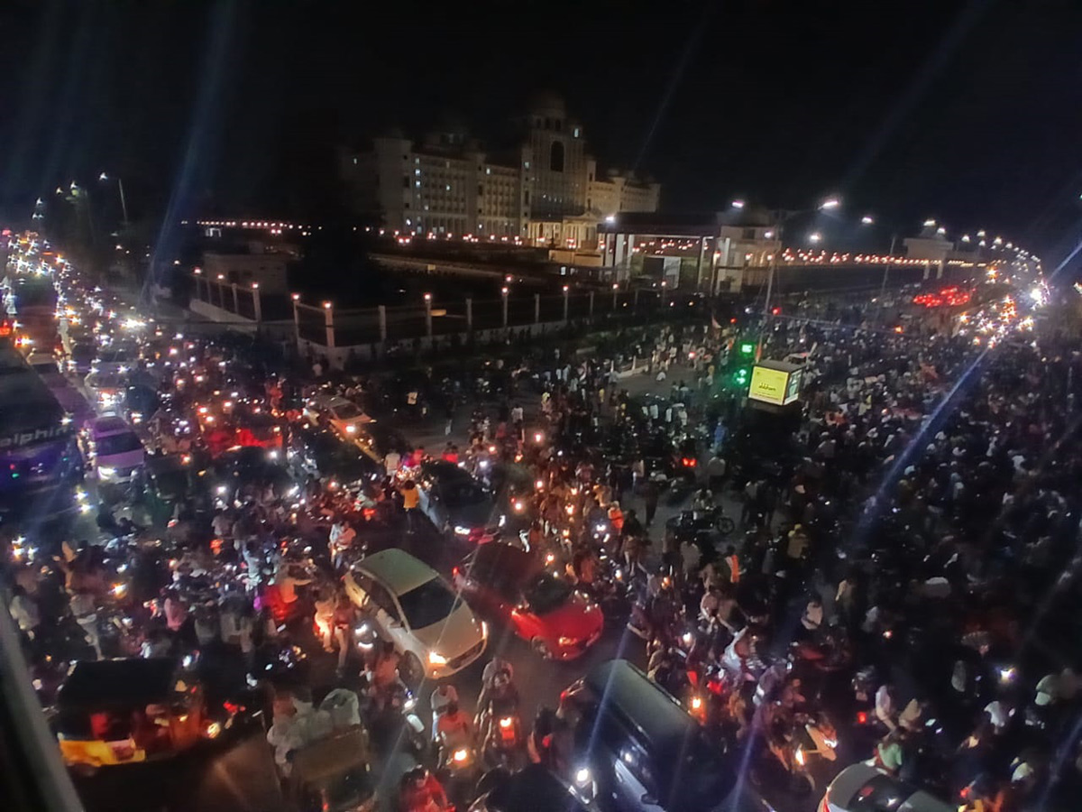 india win champions trophy 2025 celebrations in tank bund hyderabad4