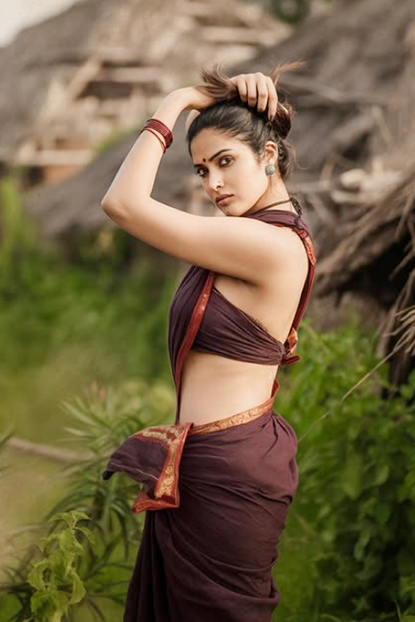 Divi Vadthya Looks Elegant in her latest photoshoot 9