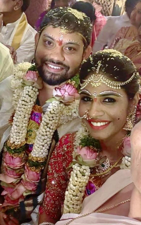 GHMC BRS Corporator Hema Samala Marriage Photos Goes Viral10