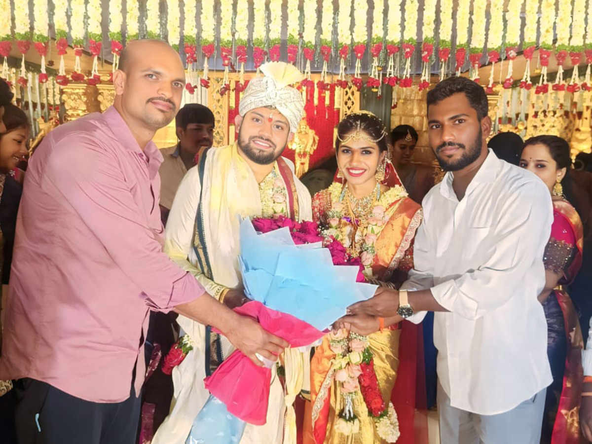 GHMC BRS Corporator Hema Samala Marriage Photos Goes Viral12