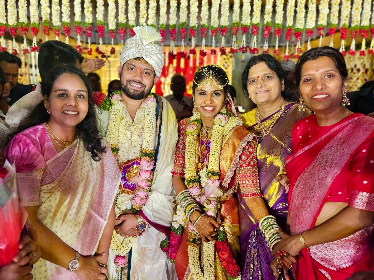 GHMC BRS Corporator Hema Samala Marriage Photos Goes Viral7