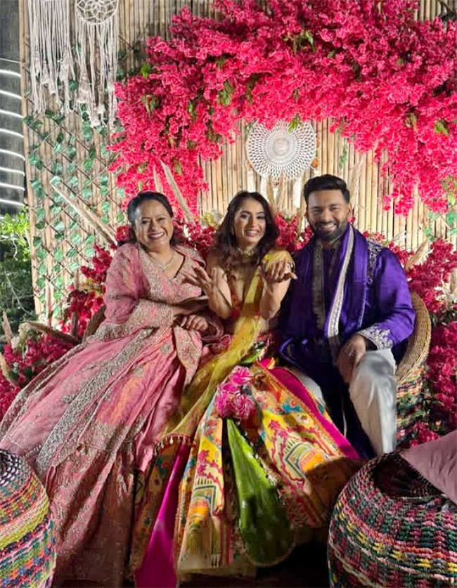 MS Dhoni at Sakshi Pant wedding photos goes viral7