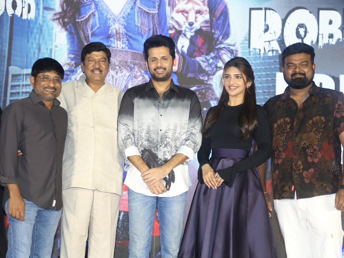 Nithiin Robinhood Movie Press Meet Photos7