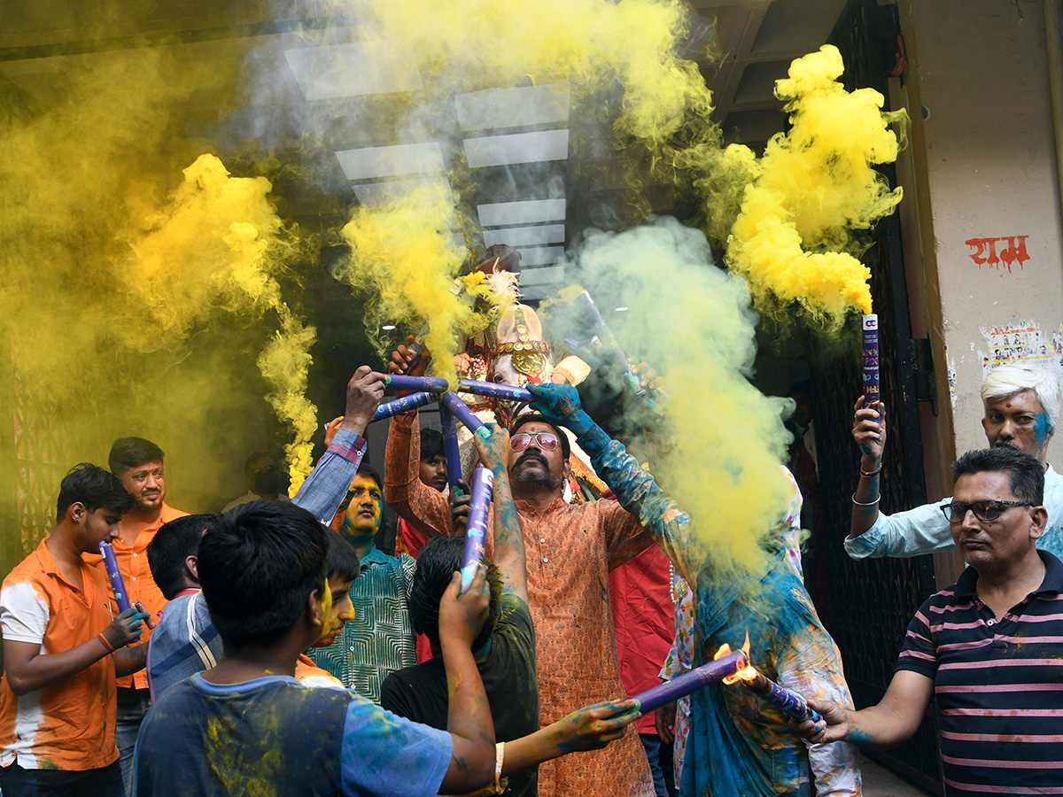 Holi 2025 Celebrations in Hyderabad HD Photos2