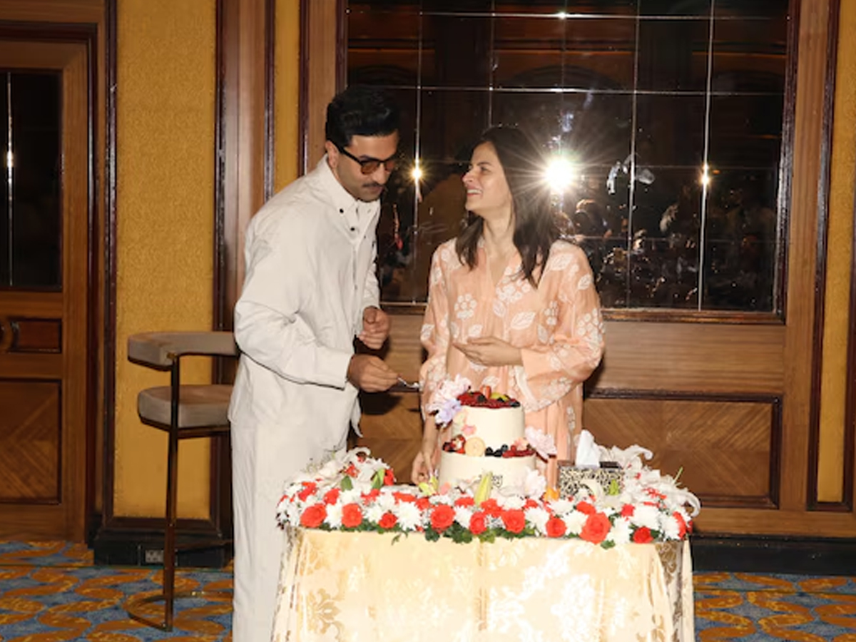 Alia Bhatt's 32nd Special Birthday Celebrations8