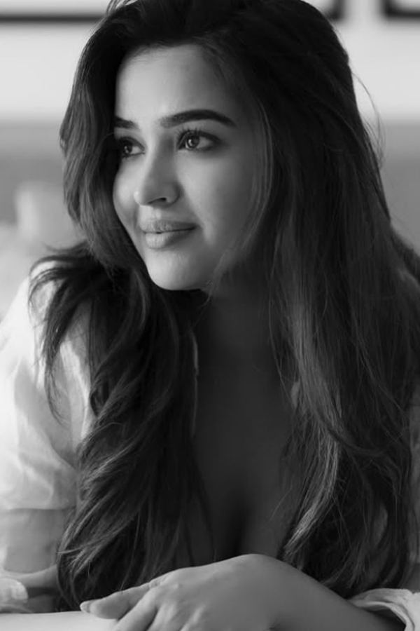 Pujita Ponnada cute photos in black and white dress 7