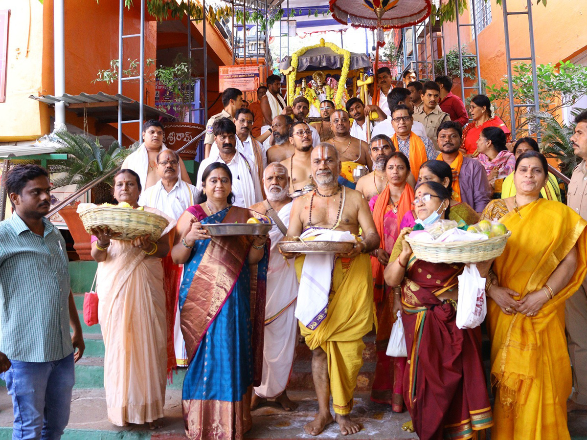 Sita Rama Kalyanam Grandly Held In Bhadrachalam Temple4