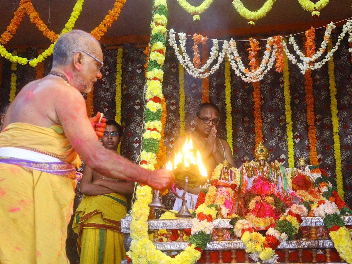 Sita Rama Kalyanam Grandly Held In Bhadrachalam Temple8