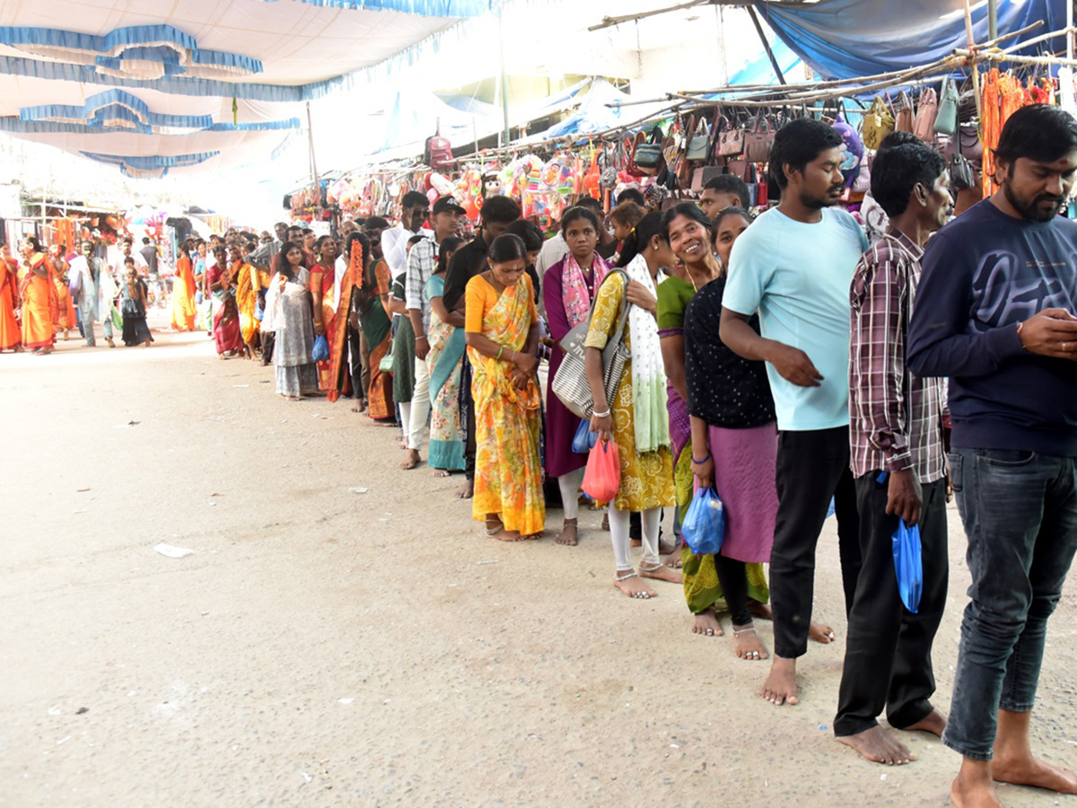 Sri Lakshmi Narasimha Swamy Temple Dharmapuri Photos12